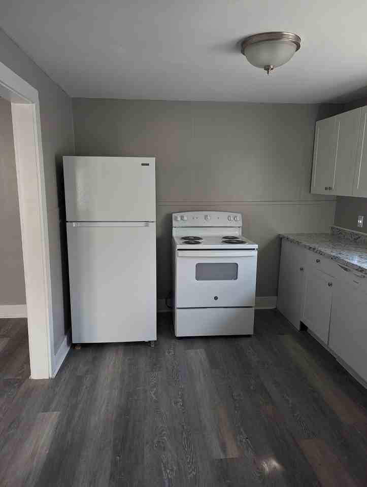 7 Dawson Pl #NA - Photo 2 of 17
