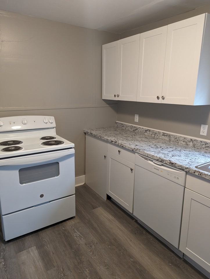 7 Dawson Pl #NA - Photo 3 of 17
