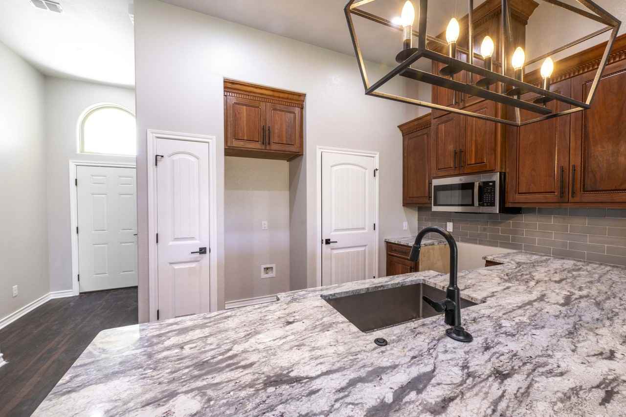 301 Navarro Way #NA - Photo 4 of 12