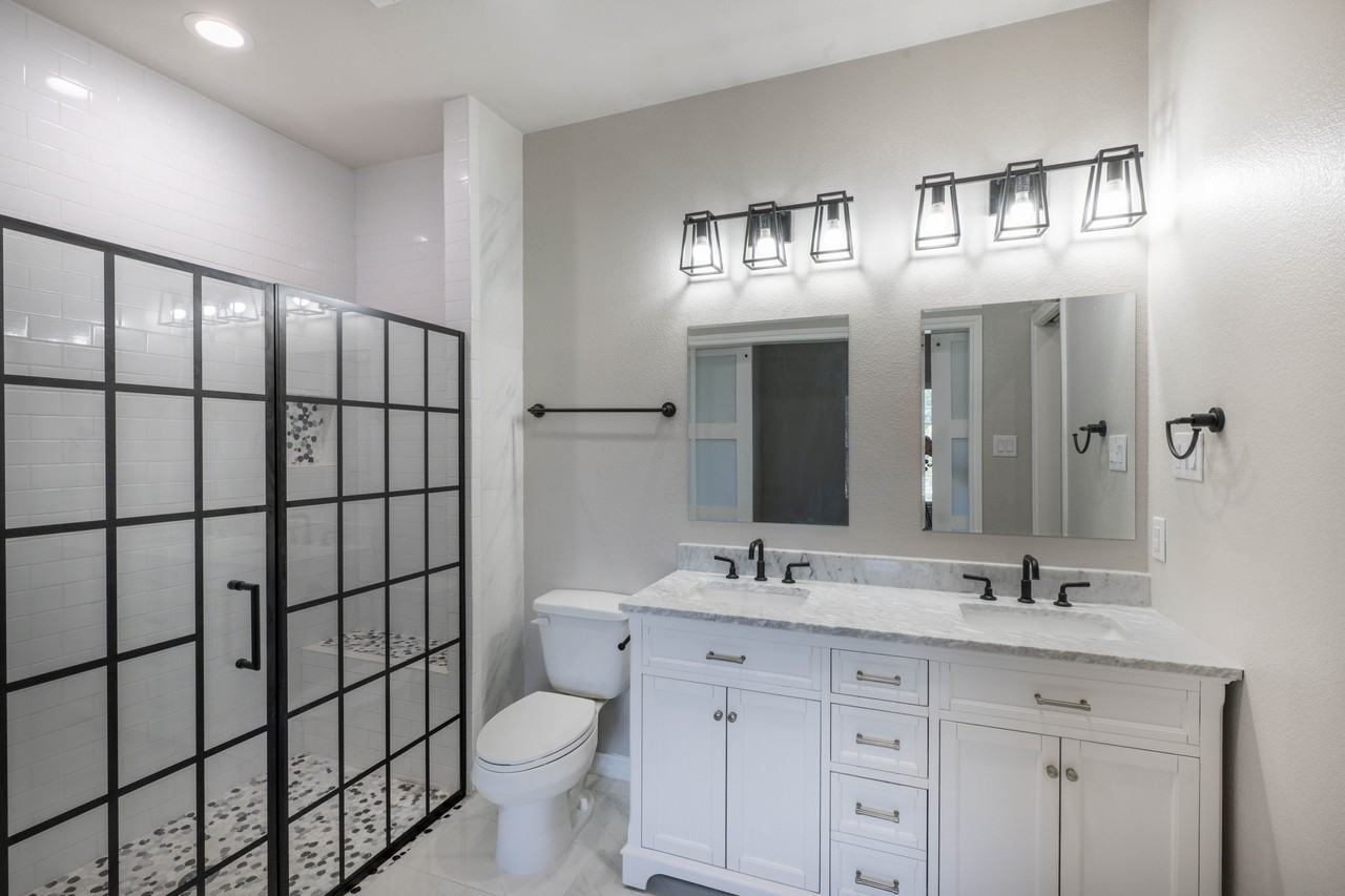 301 Navarro Way #NA - Photo 6 of 12