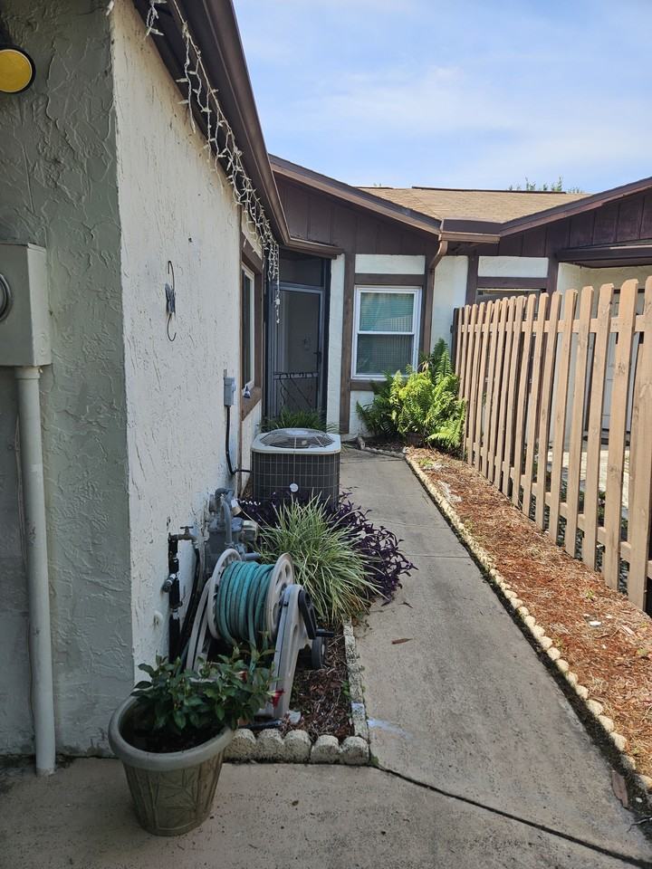 10023 Brightfield Ct #NONE - Photo 3 of 19