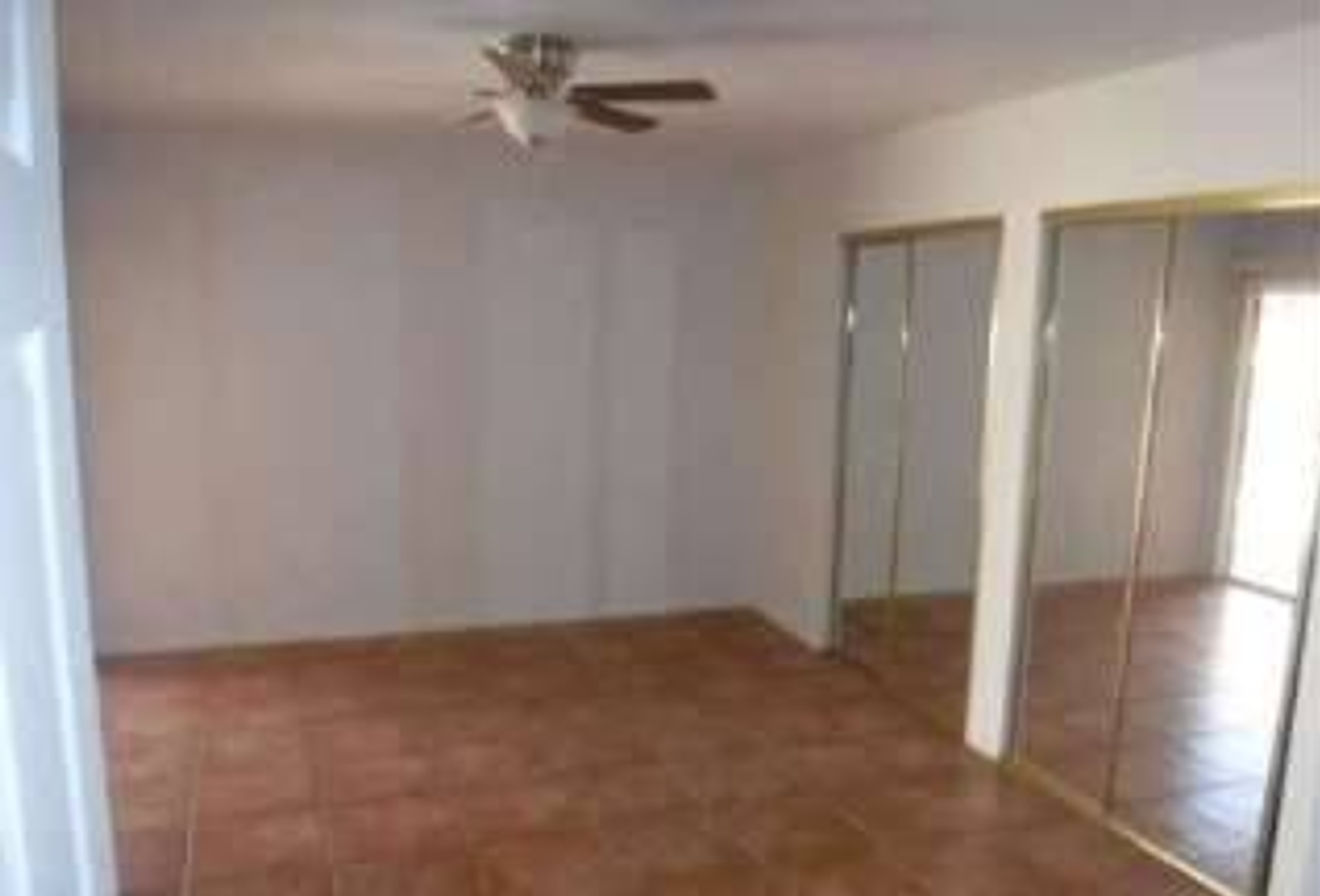 1723 Benedict Way - Photo 6 of 9