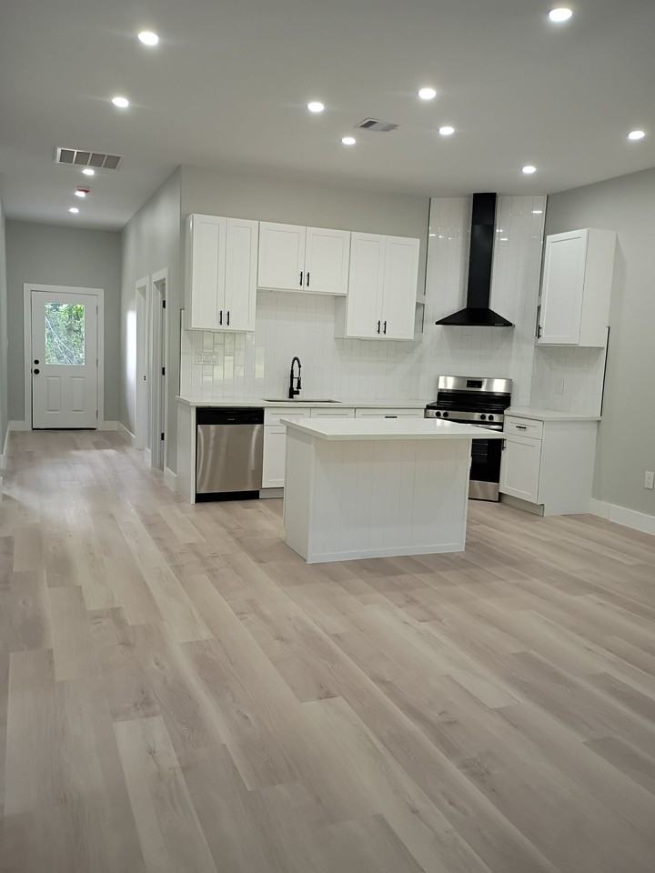 982 Dundee St #982DUNDEE - Photo 4 of 19