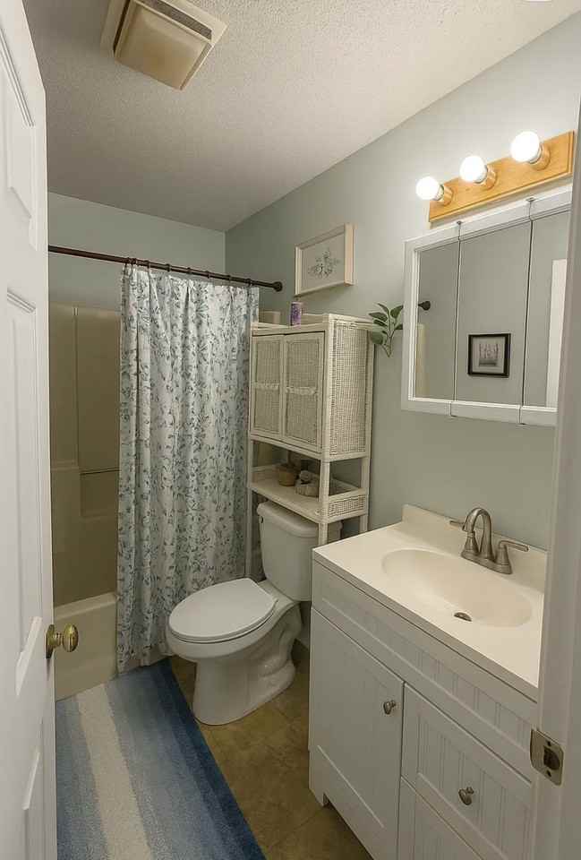 5 Washington St #14 - Photo 3 of 6