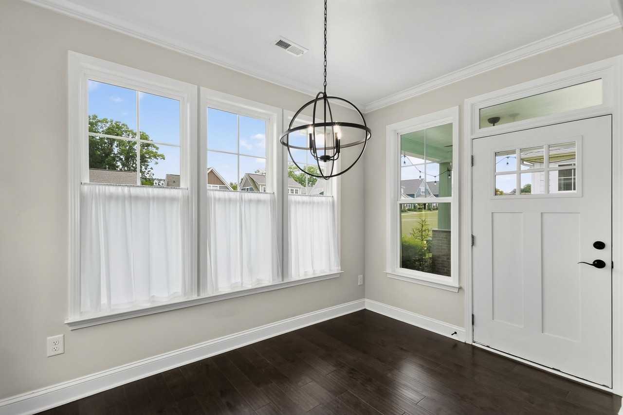 18 Cottage Knoll Cir #NA - Photo 7 of 31