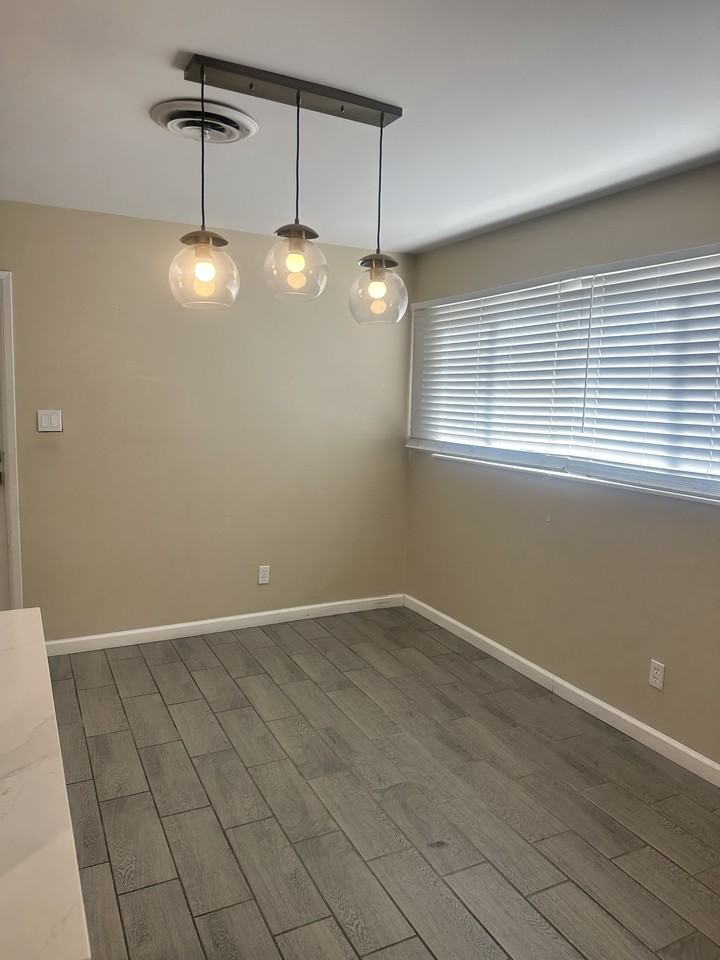 1000 Devore Ave #NA - Photo 3 of 16