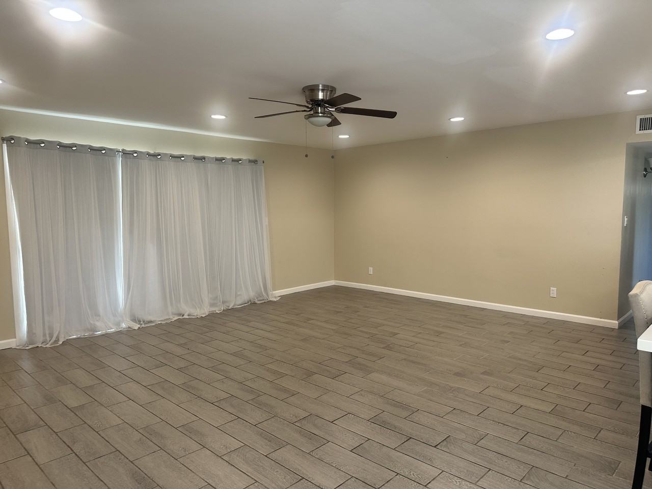 1000 Devore Ave #NA - Photo 5 of 16