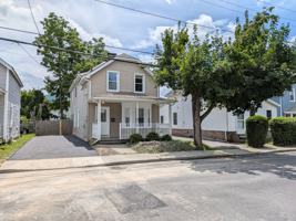 featured image of 10 S Walnut St #NA
