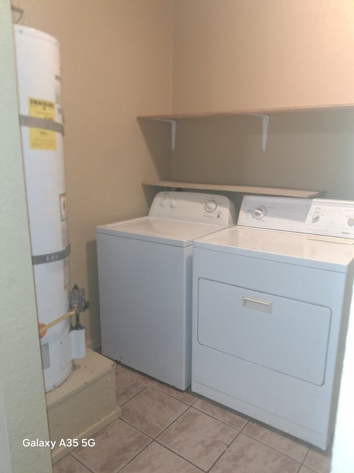 5935 Garden Ave #F - Photo 5 of 11