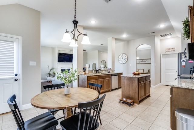 108 Landsdale Cir #NA - Photo 4 of 11