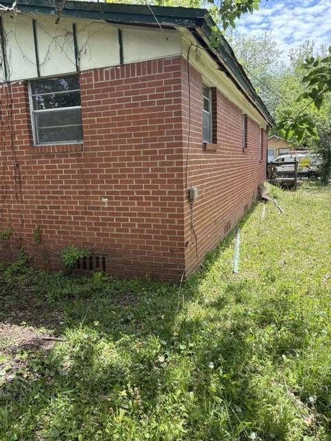 2081 Baldwin St #NA - Photo 2 of 3
