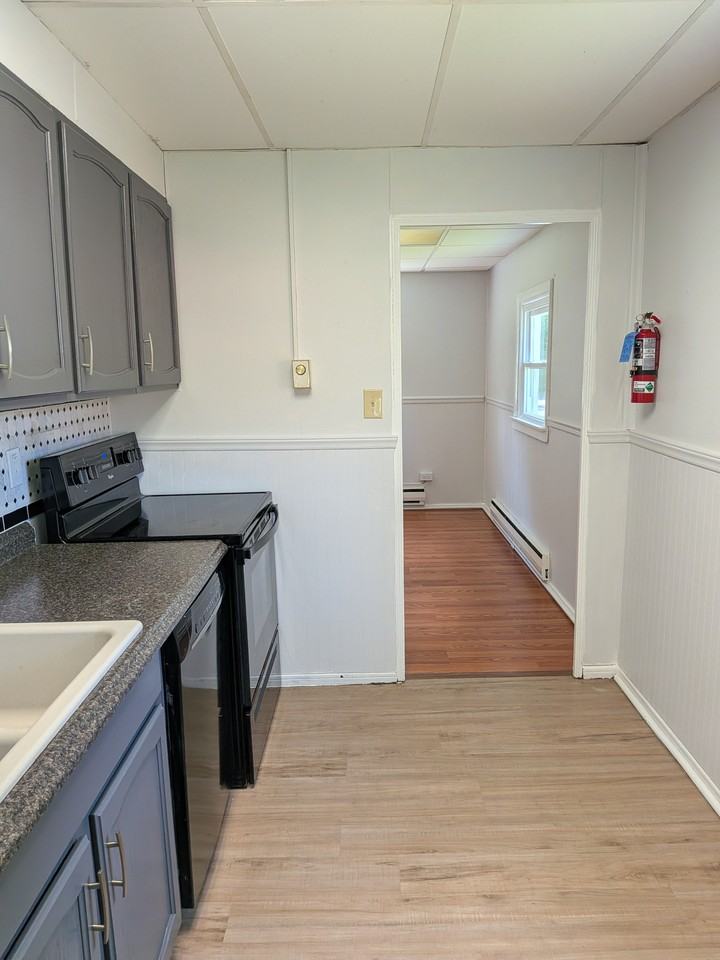 309 W Main St #NA - Photo 7 of 18