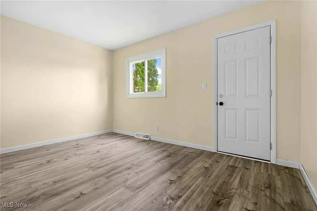 Magnolia Ave #NA - Photo 6 of 15