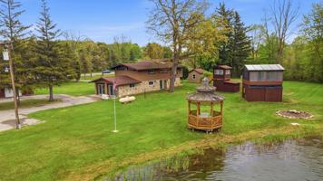 featured image of 1392 Maple Grove Rd #NA