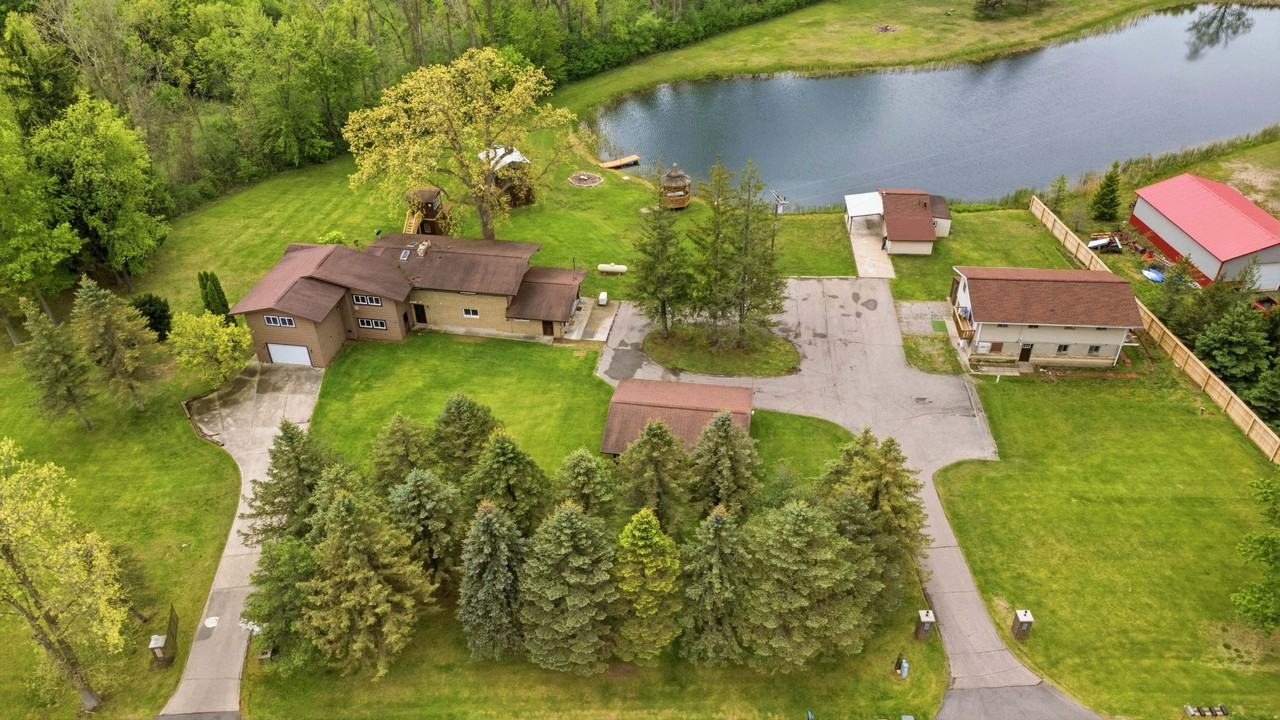 1392 Maple Grove Rd #NA - Photo 6 of 48
