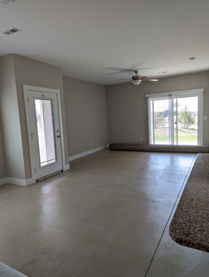 8012 E 34th Ct S #8010 - Photo 3 of 12