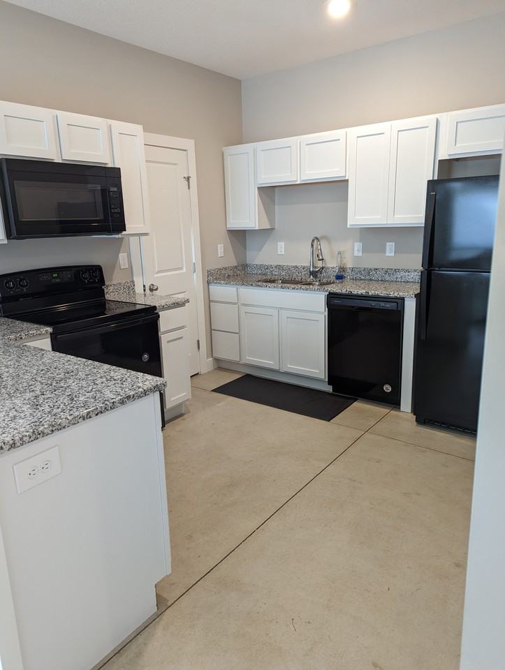 8012 E 34th Ct S #8010 - Photo 5 of 12