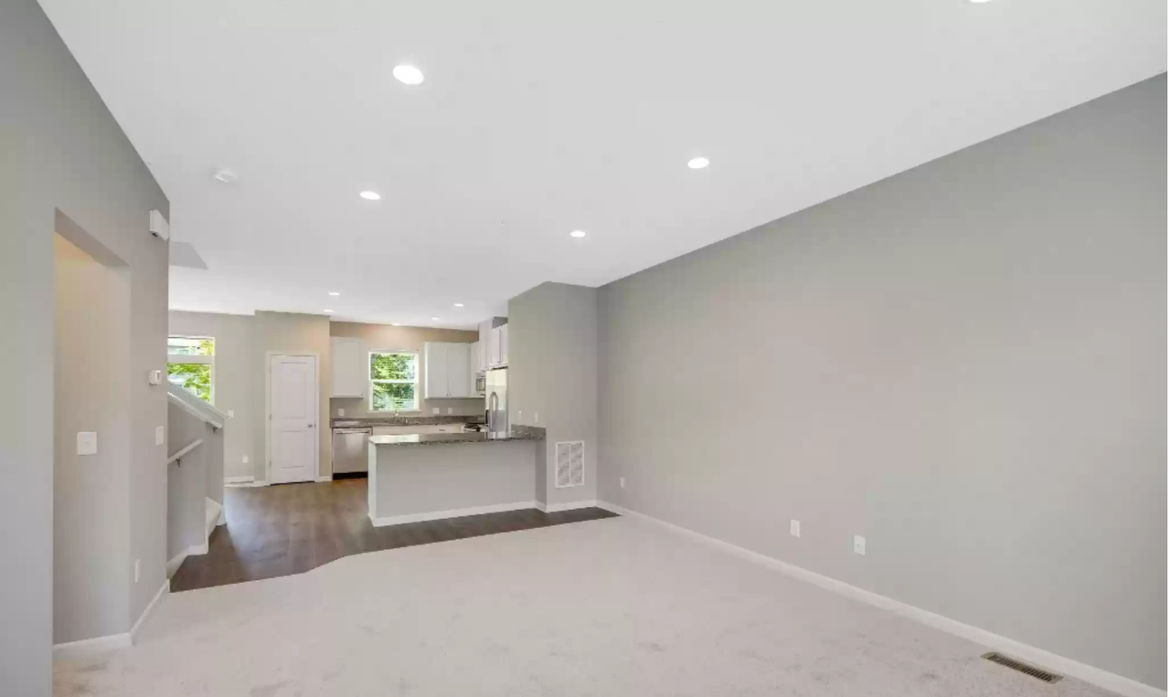 9663 Merrimac Ln N - Photo 5 of 25
