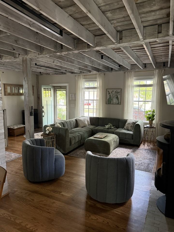 324 Sage St #NA - Photo 3 of 18