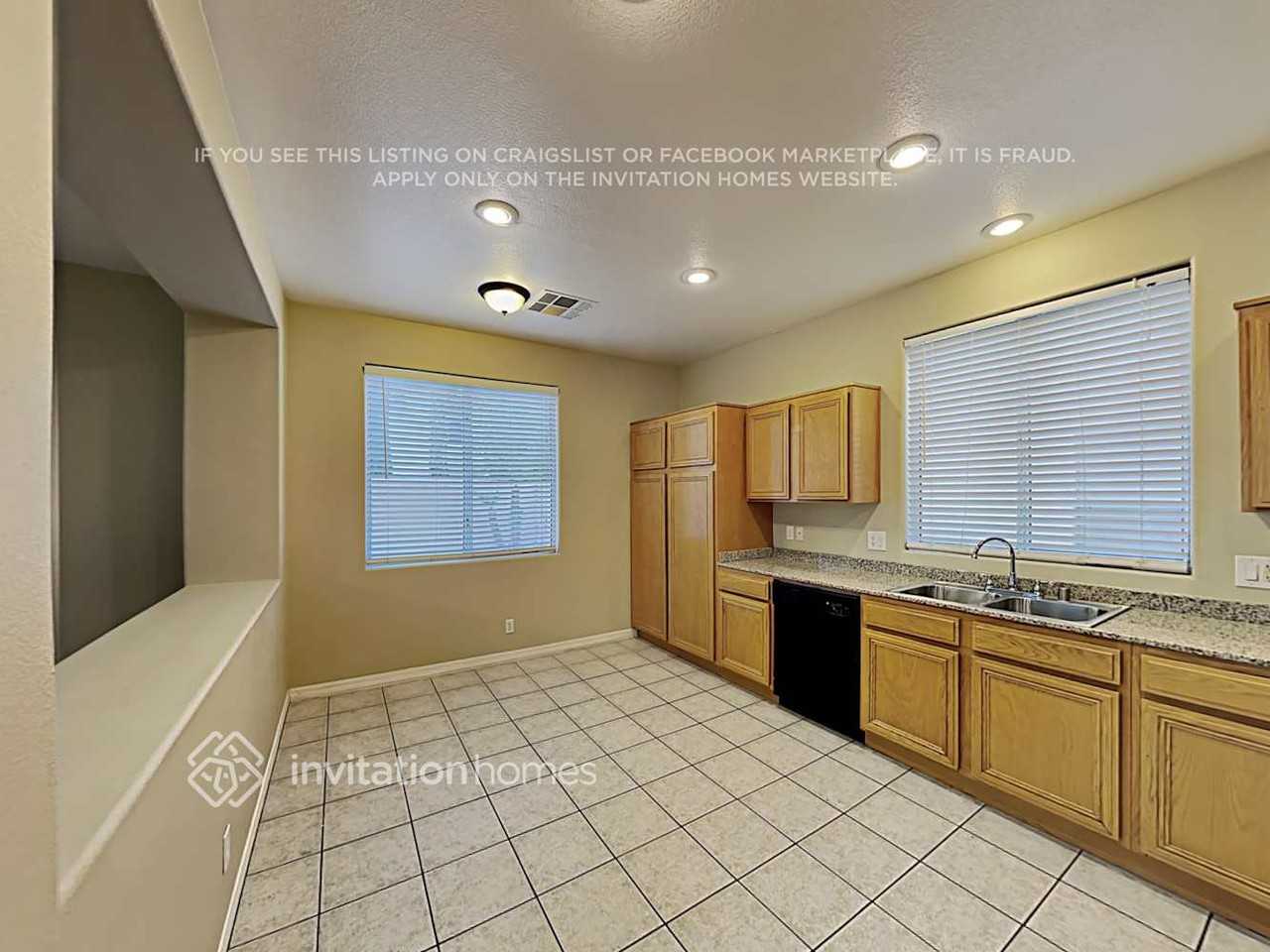 8928 Little Horse Ave - Photo 5 of 14