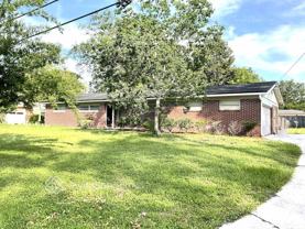 4633 Waverly Ln - Photo 1 of 1