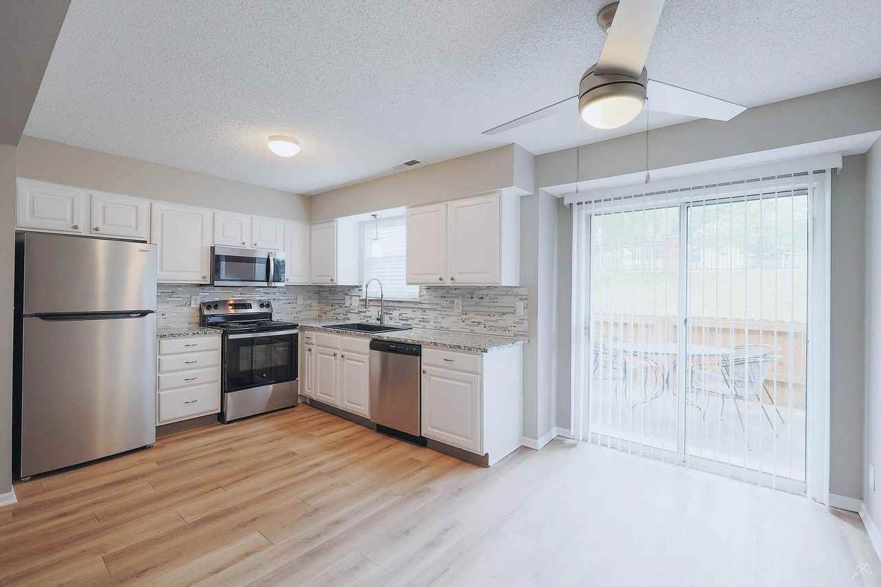 Chestnut Heights Townhomes - Photo 2 of 50