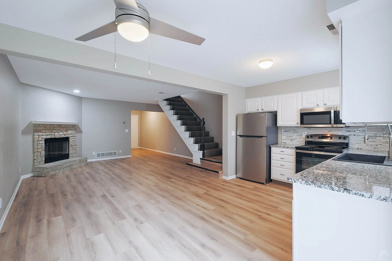 Chestnut Heights Townhomes - Photo 3 of 50
