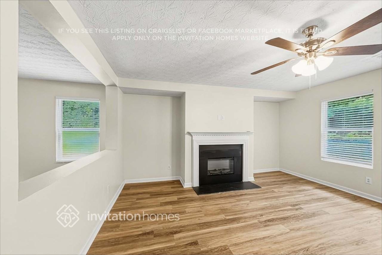 414 Waterbury Way - Photo 5 of 21