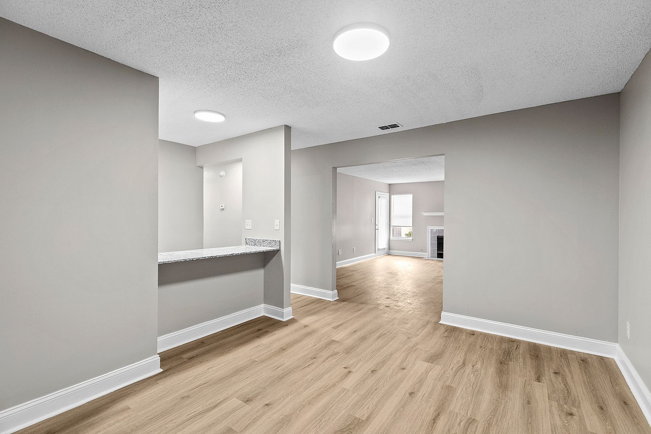 Skyland Pointe - Photo 6 of 47