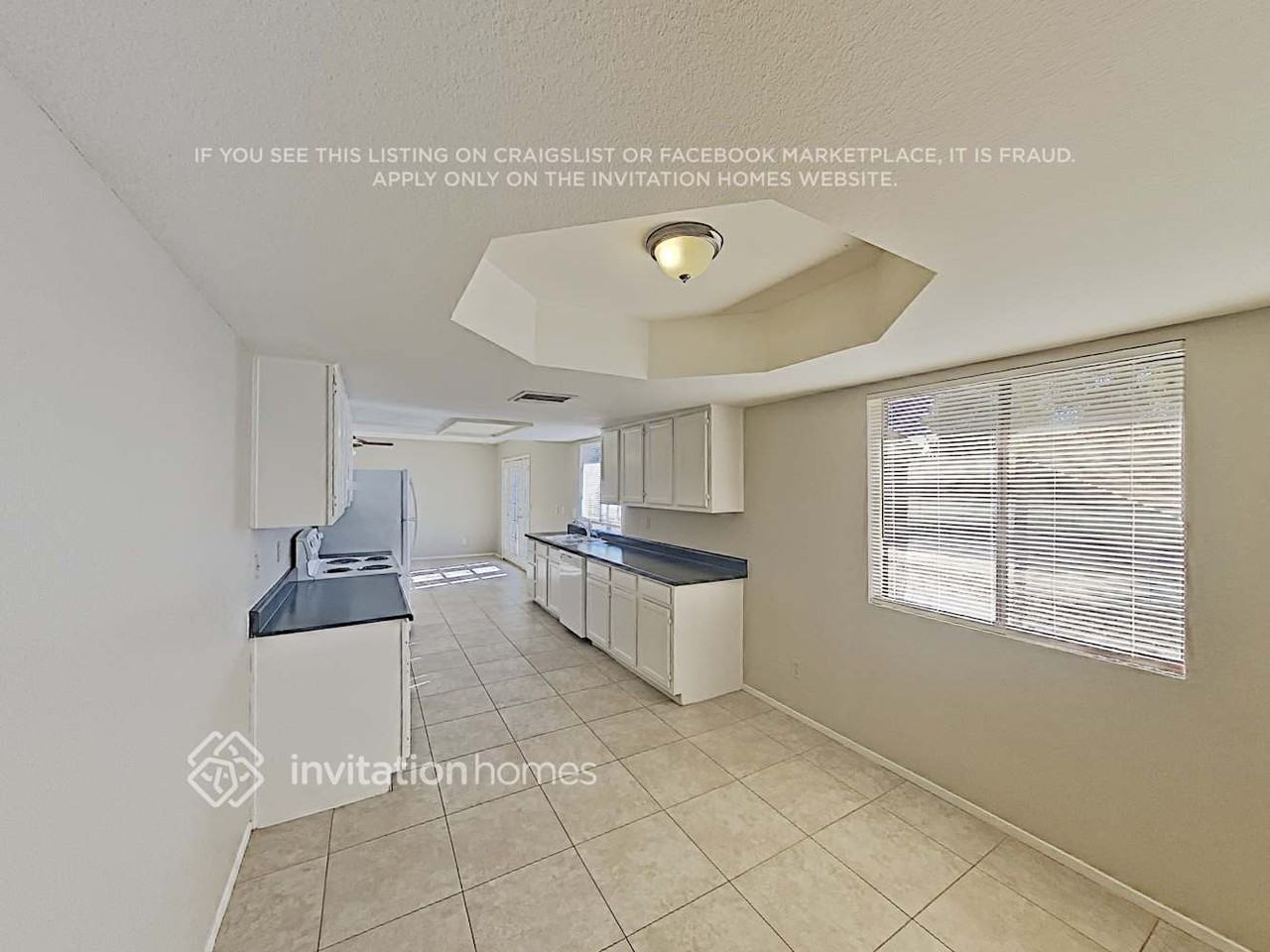 147 W Hillside St - Photo 6 of 18