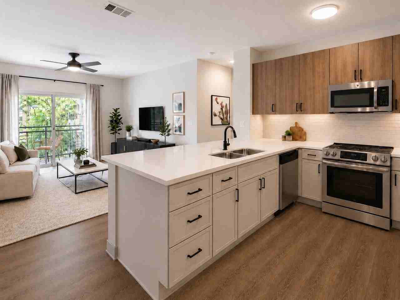 927 West Morgan - Photo 2 of 14