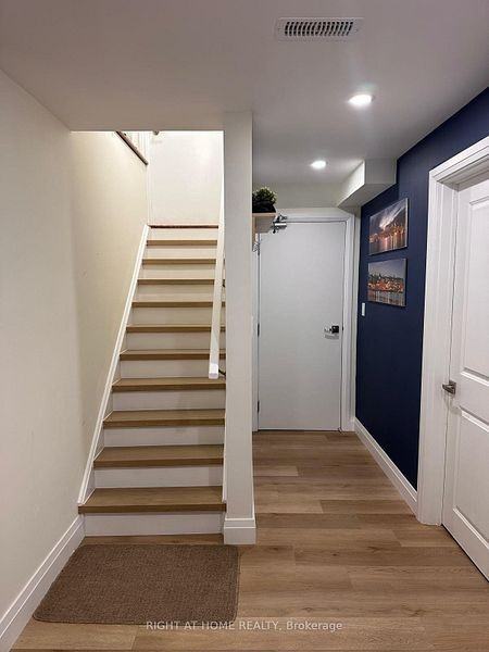 31 Swansea Street - Photo 3 of 17