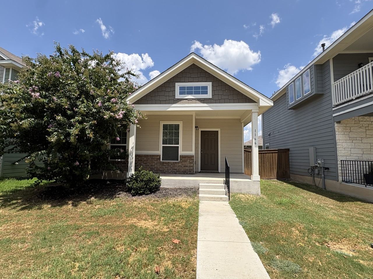 1166 Esplanade Pkwy #1