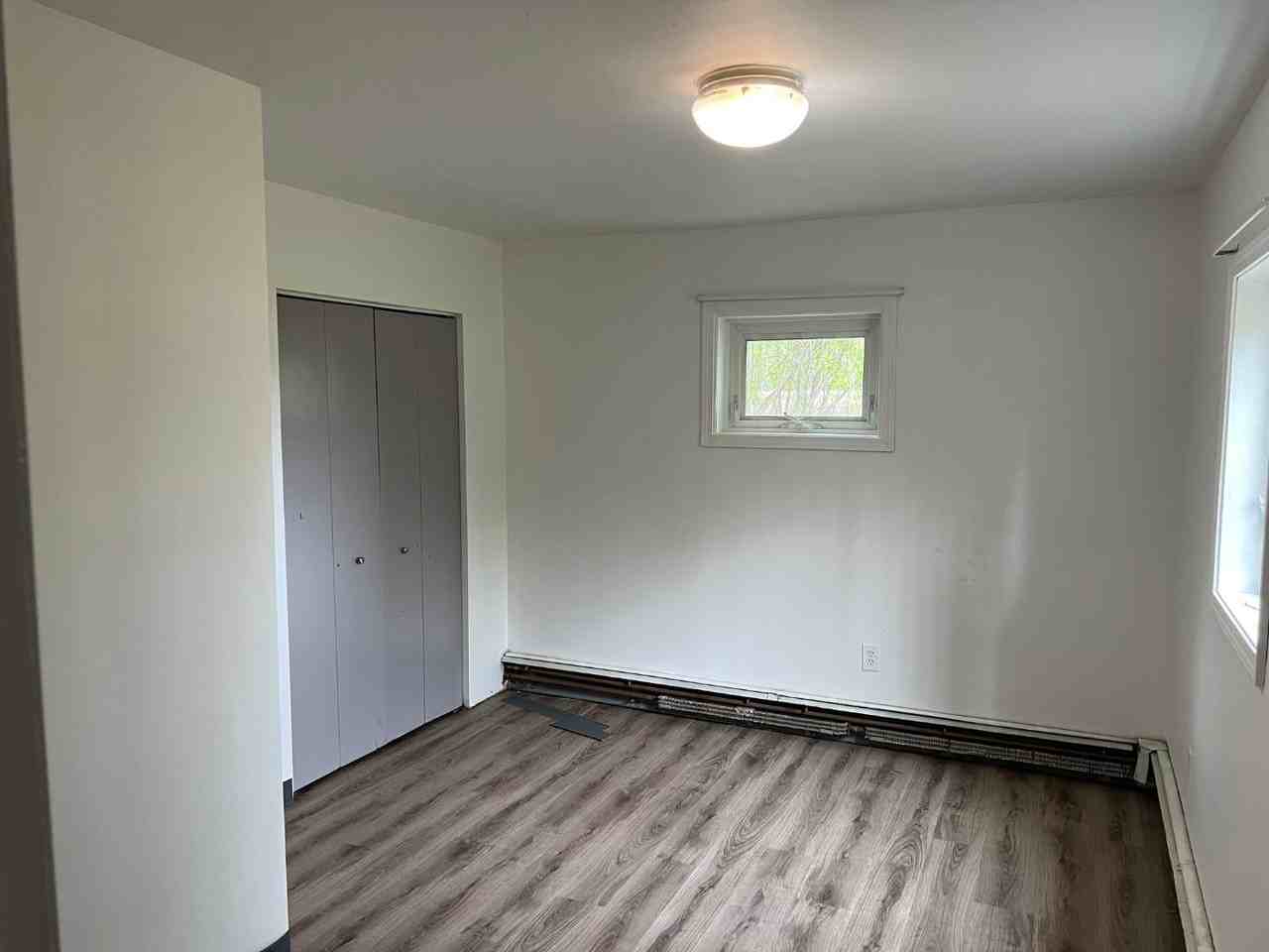1081 Annapolis Road - Photo 3 of 5
