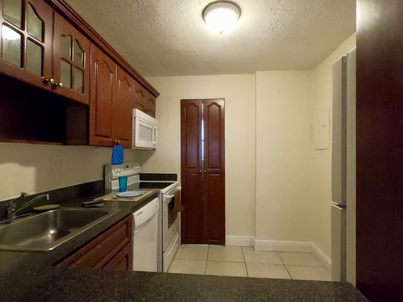 8020 Colony Cir N #271 - Photo 3 of 8