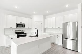 619 Cultural Park Blvd S - Photo 1 of 1