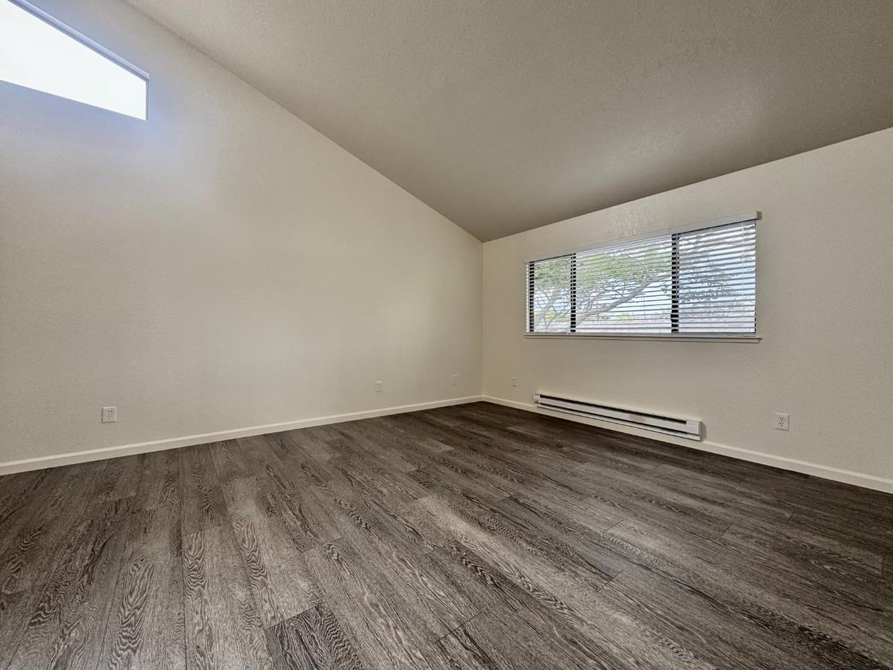 412 Ramona Ave - Photo 3 of 10