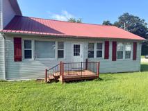 801 Mountain St NE - Photo 1 of 1