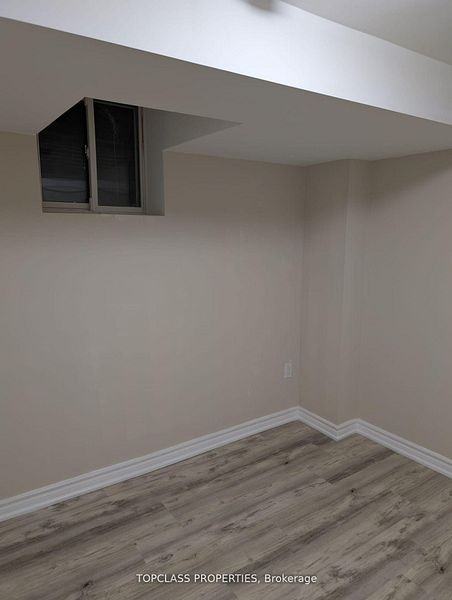 76 Samandria Avenue - Photo 7 of 10