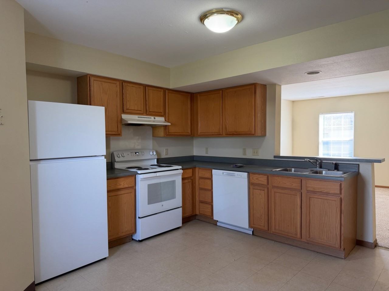 799 Titan Ct - Photo 7 of 49