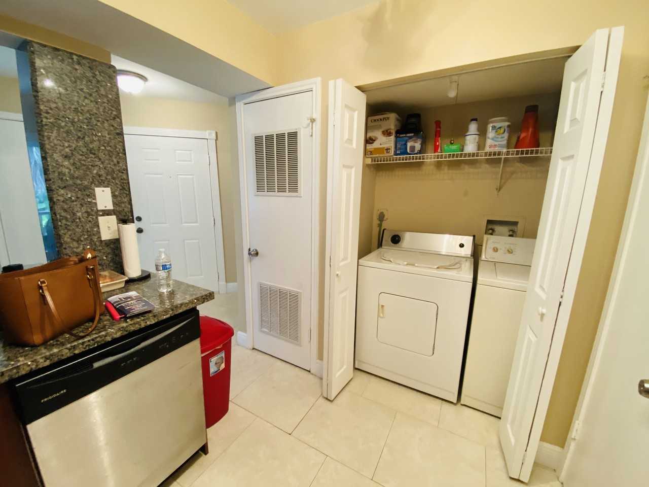 2440 Nw 33rd St - Photo 2 of 50