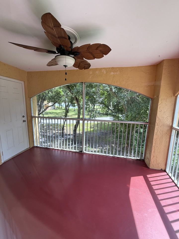2440 Nw 33rd St - Photo 4 of 50