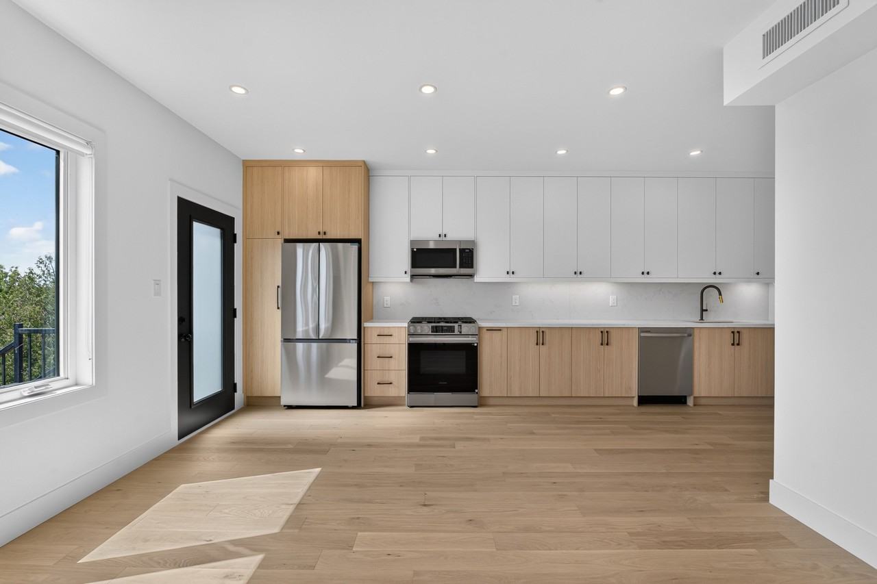 6 Kirknewton Road - Photo 2 of 38