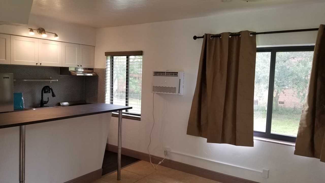 515 South 20th Avenue #3 - Photo 2 of 48