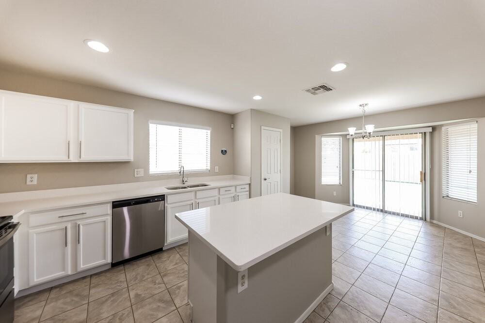 1793 S 217th Ave - Photo 6 of 17