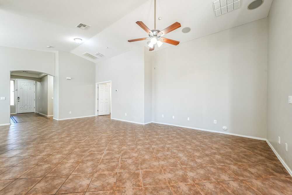 12137 W Dove Wing Way - Photo 3 of 16