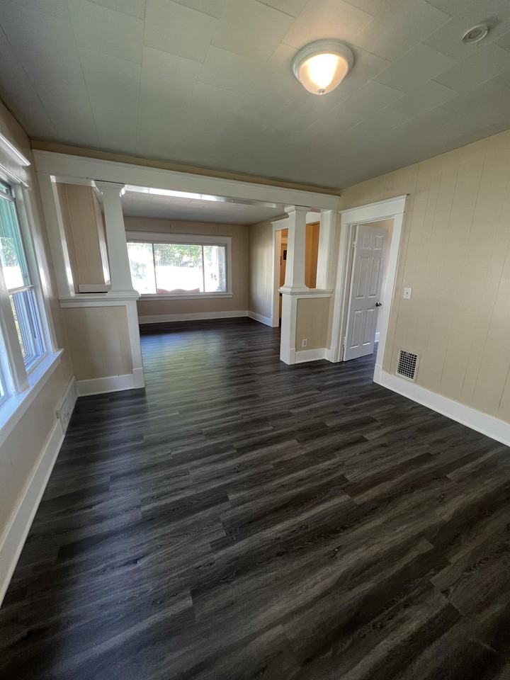 310 Chelsea Pl #1 - Photo 6 of 21