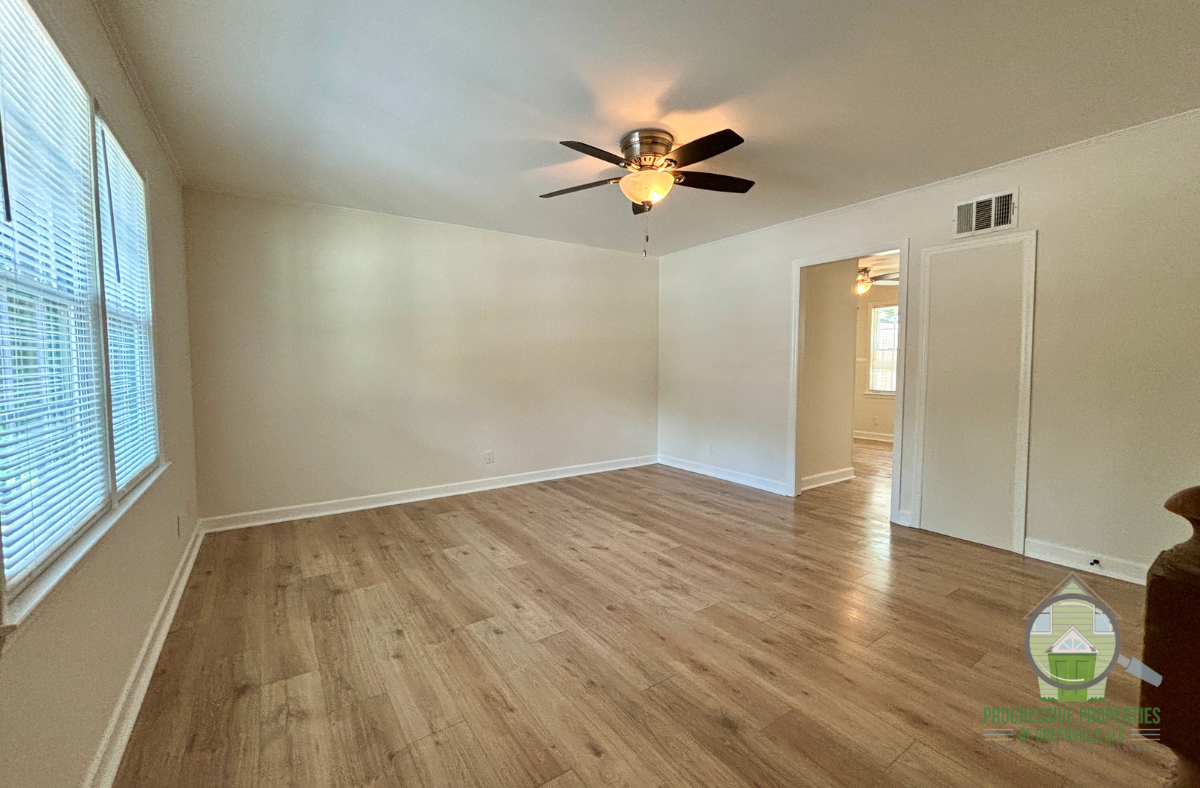3505 E North St #7 - Photo 3 of 14