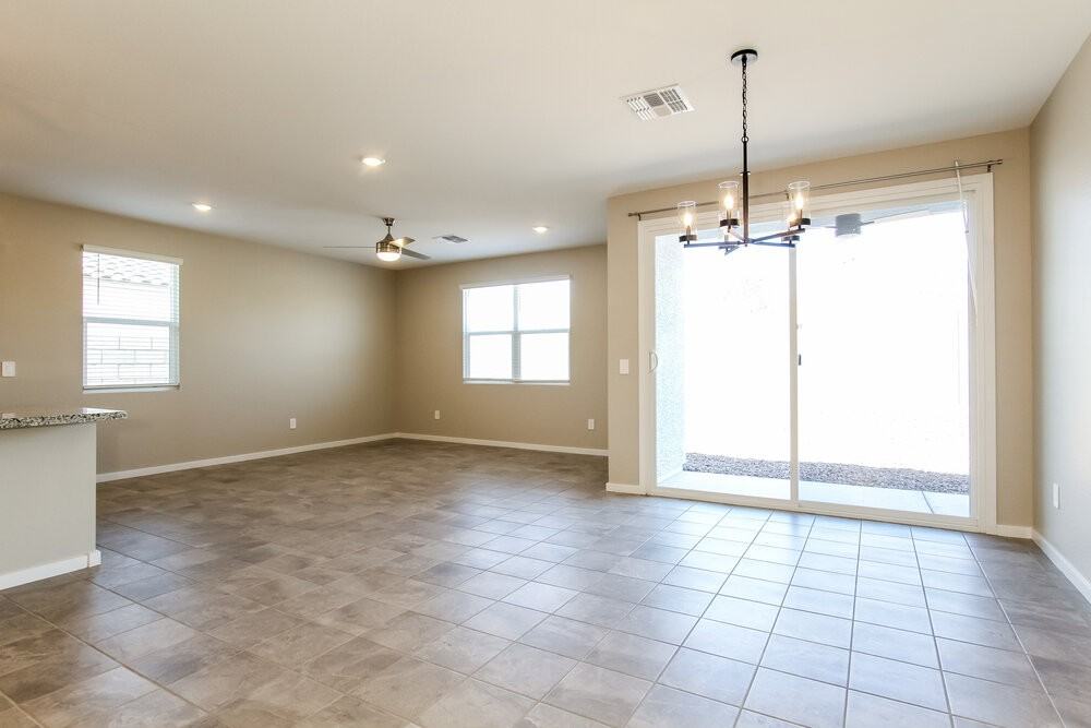 24432 W Chambers St - Photo 3 of 16