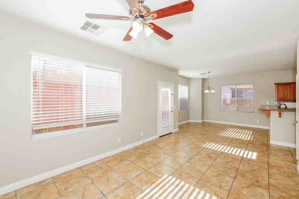 5119 Silent Valley Ave - Photo 5 of 17